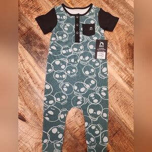 Kids One Piece - Black and Green Skull Design